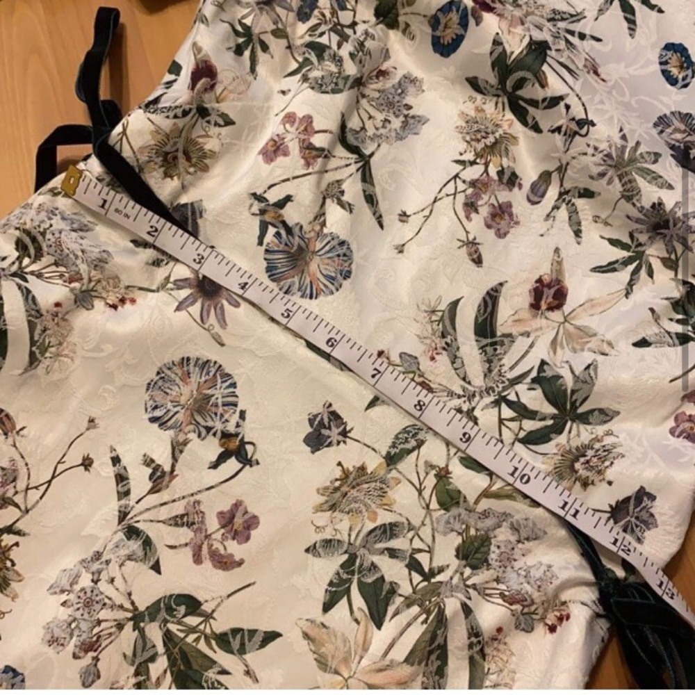 ***ISO** NOT SELLING - Picture 2 of 4